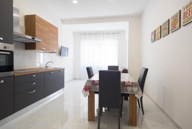 Toledo 2 Apartment Napoli Bagian luar foto