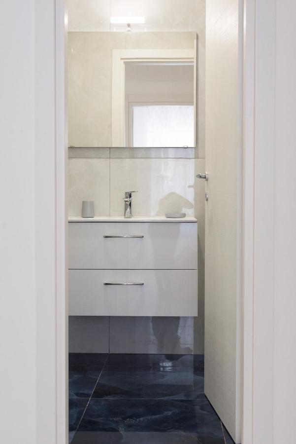 Toledo 2 Apartment Napoli Bagian luar foto