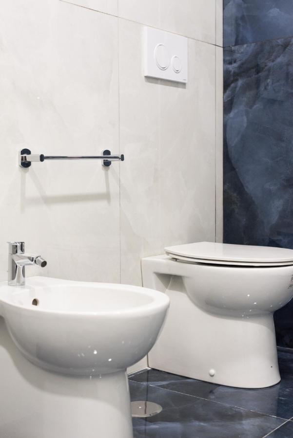 Toledo 2 Apartment Napoli Bagian luar foto